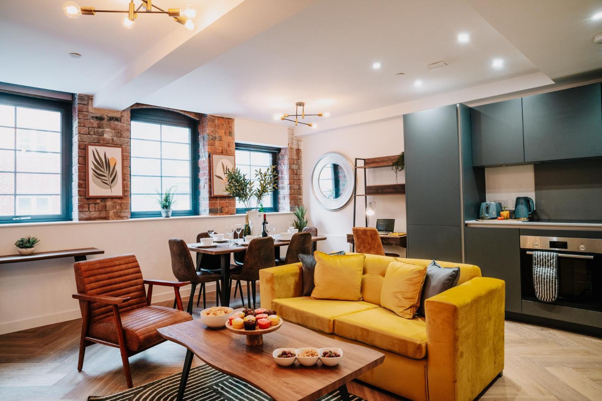 Stunning Duplex In Centre Wifi Family Contractor *