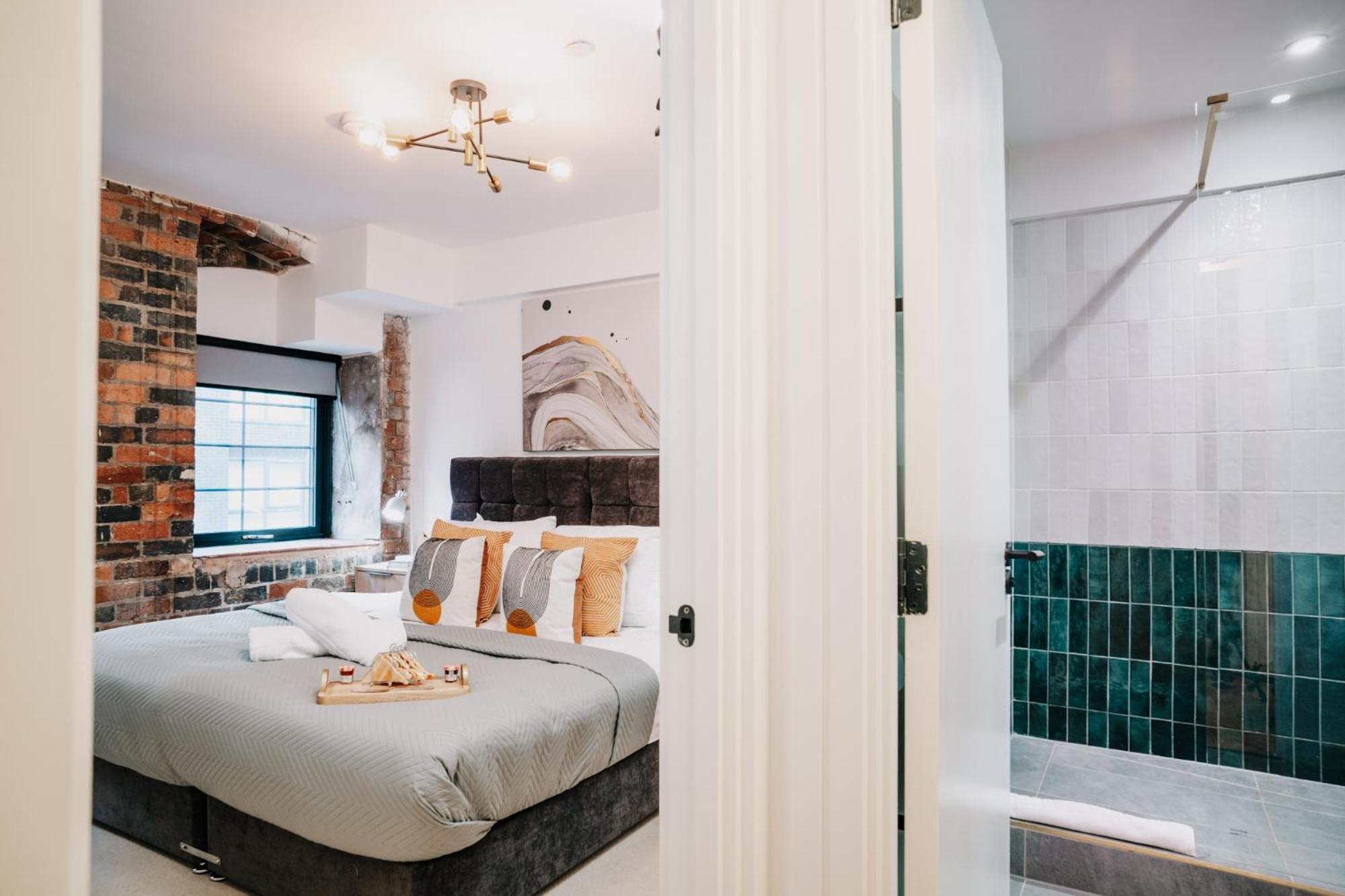 Stunning Duplex In Centre Wifi Family Contractor Apartment *